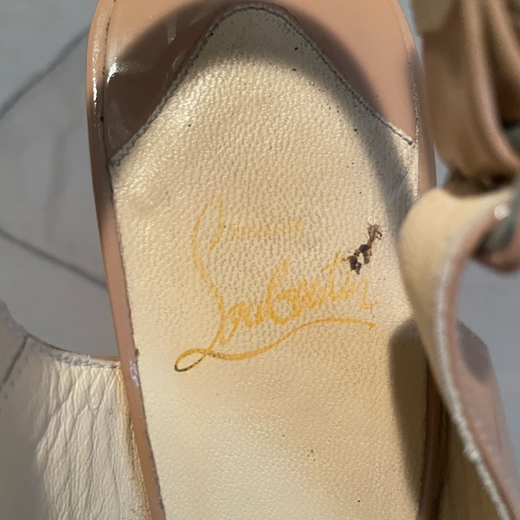 Authentic Christian Louboutin wedges size 9 - Picture 5 of 5